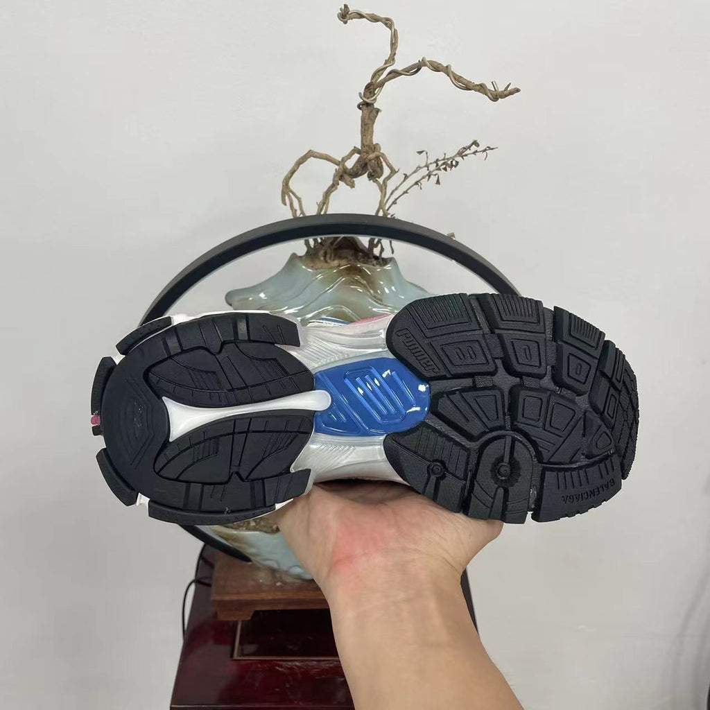 Balenciaga Runner
