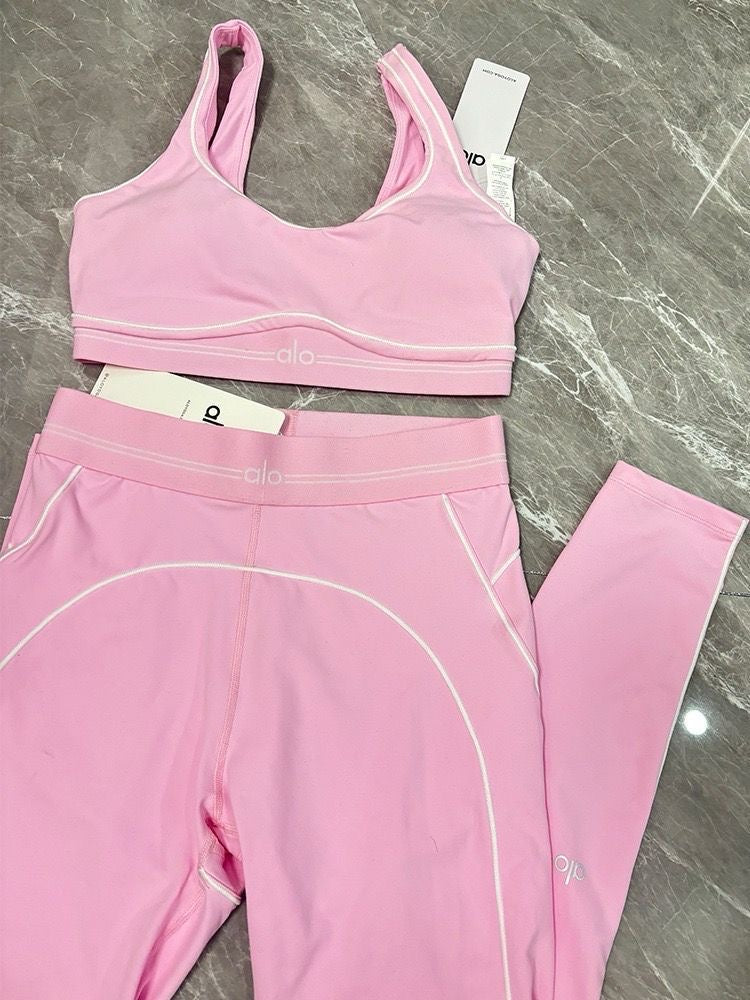 Alo Yoga Heart Throb sports bra and leggings set