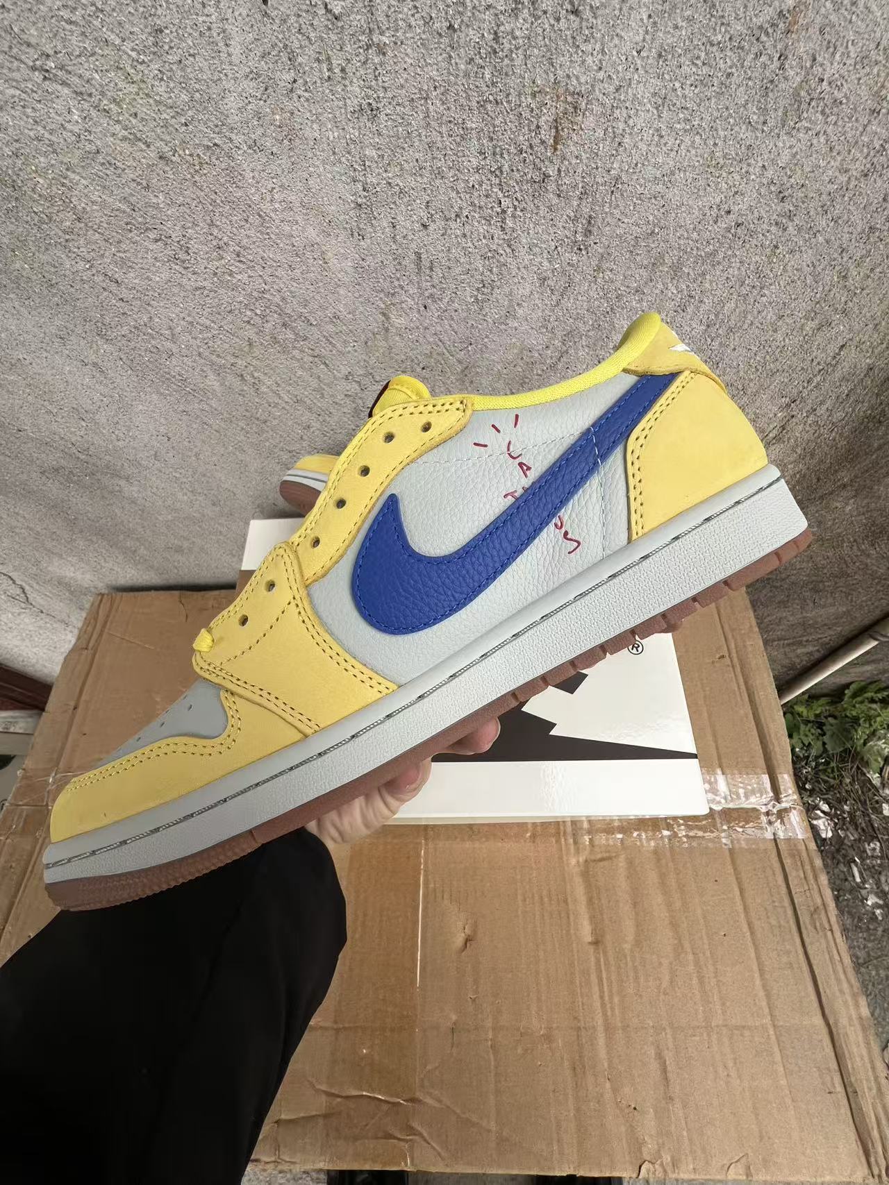 Travis Scott x Air Jordan 1 Retro Low OG "Canary"