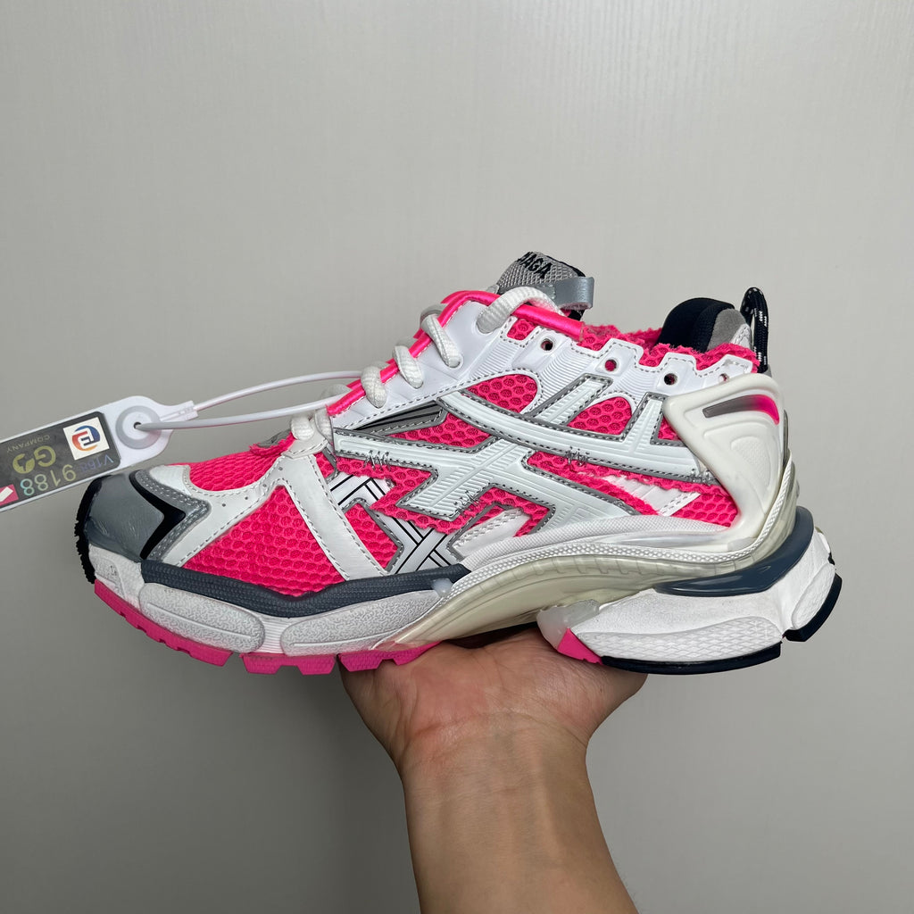 Balenciaga Runner