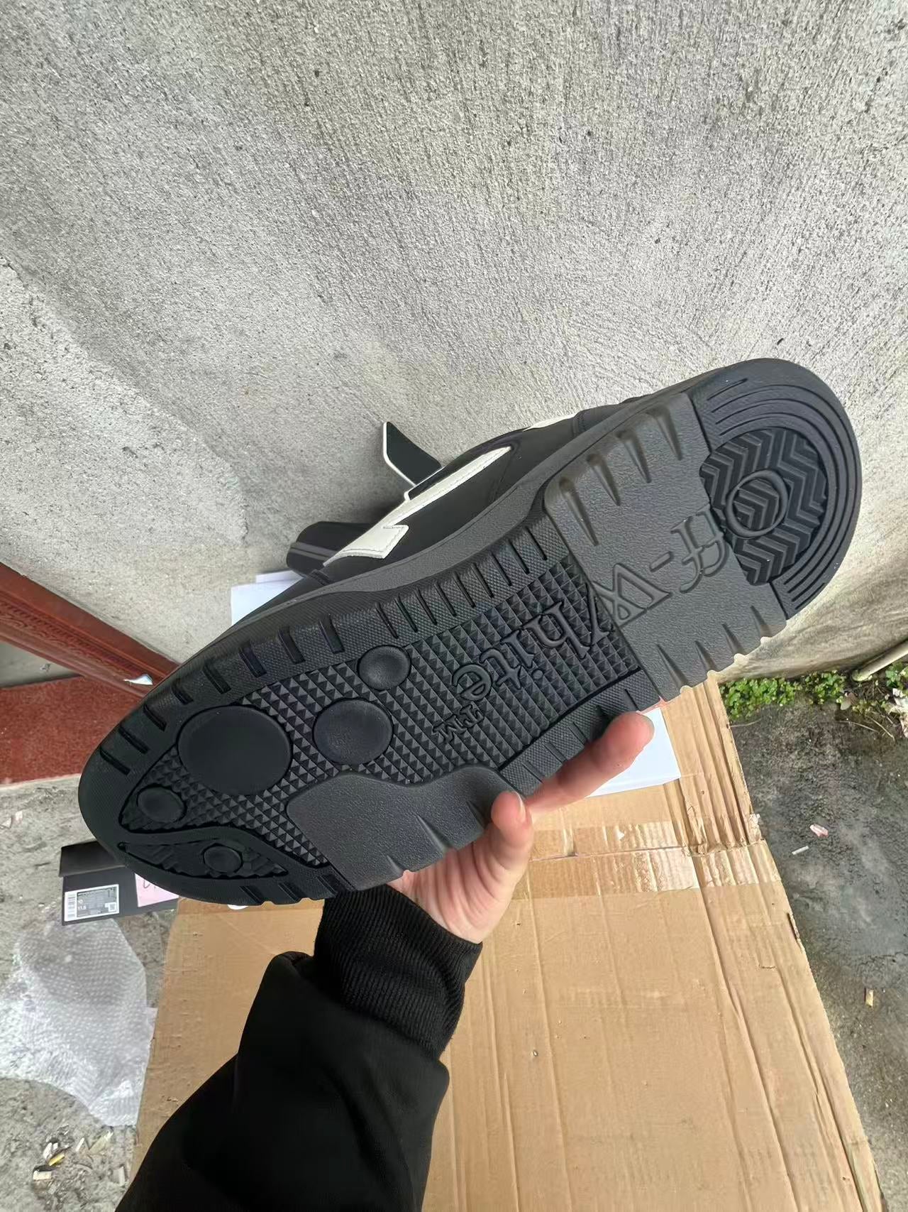 Off-White “Out Of Office” (OOO) Low-Top Sneakers