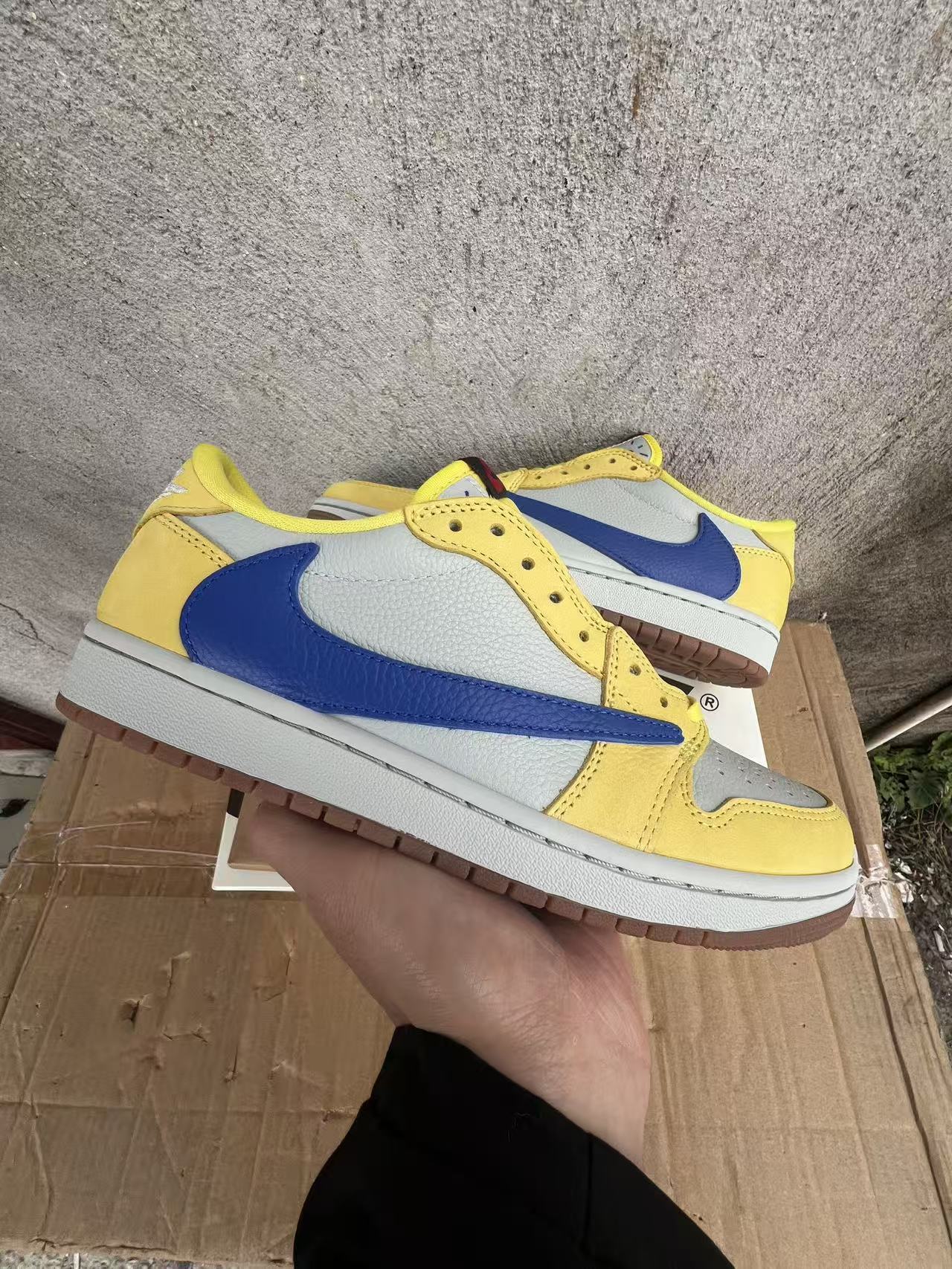 Travis Scott x Air Jordan 1 Retro Low OG "Canary"