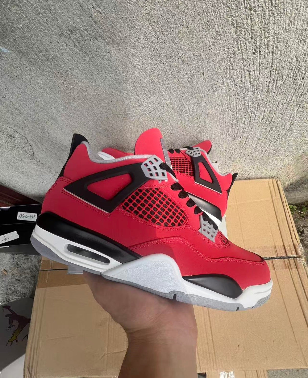 Jordan 4s