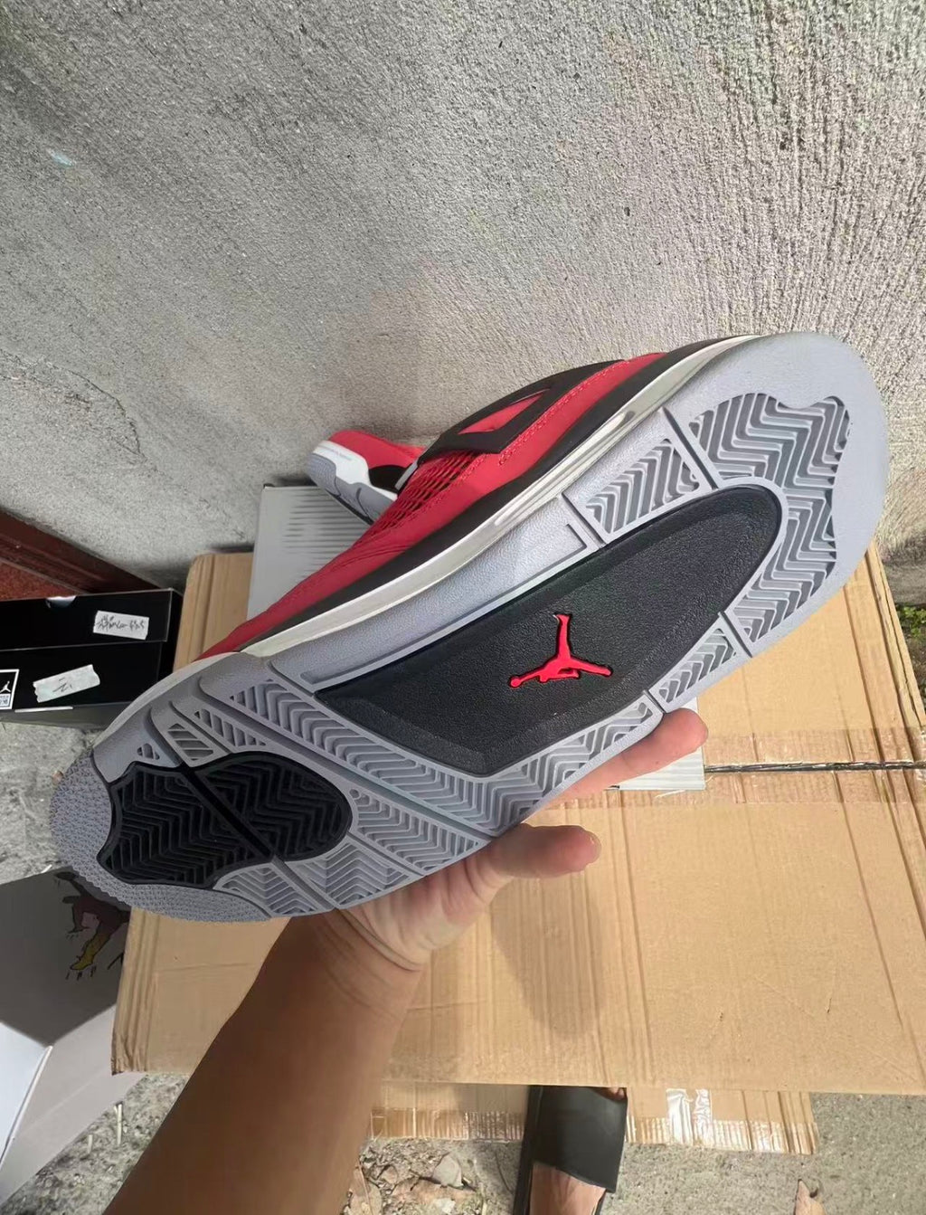 Jordan 4s