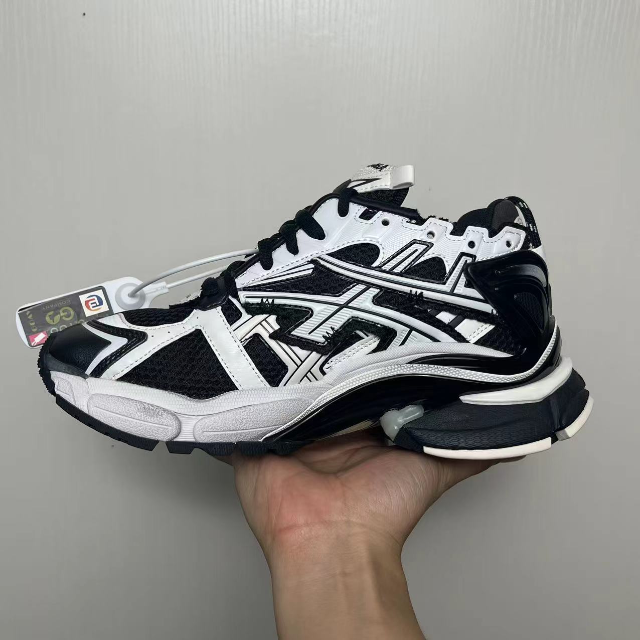 Balenciaga Runner