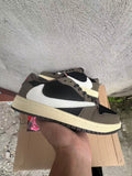 Travis Scott x Air Jordan 1 Low "Mocha"