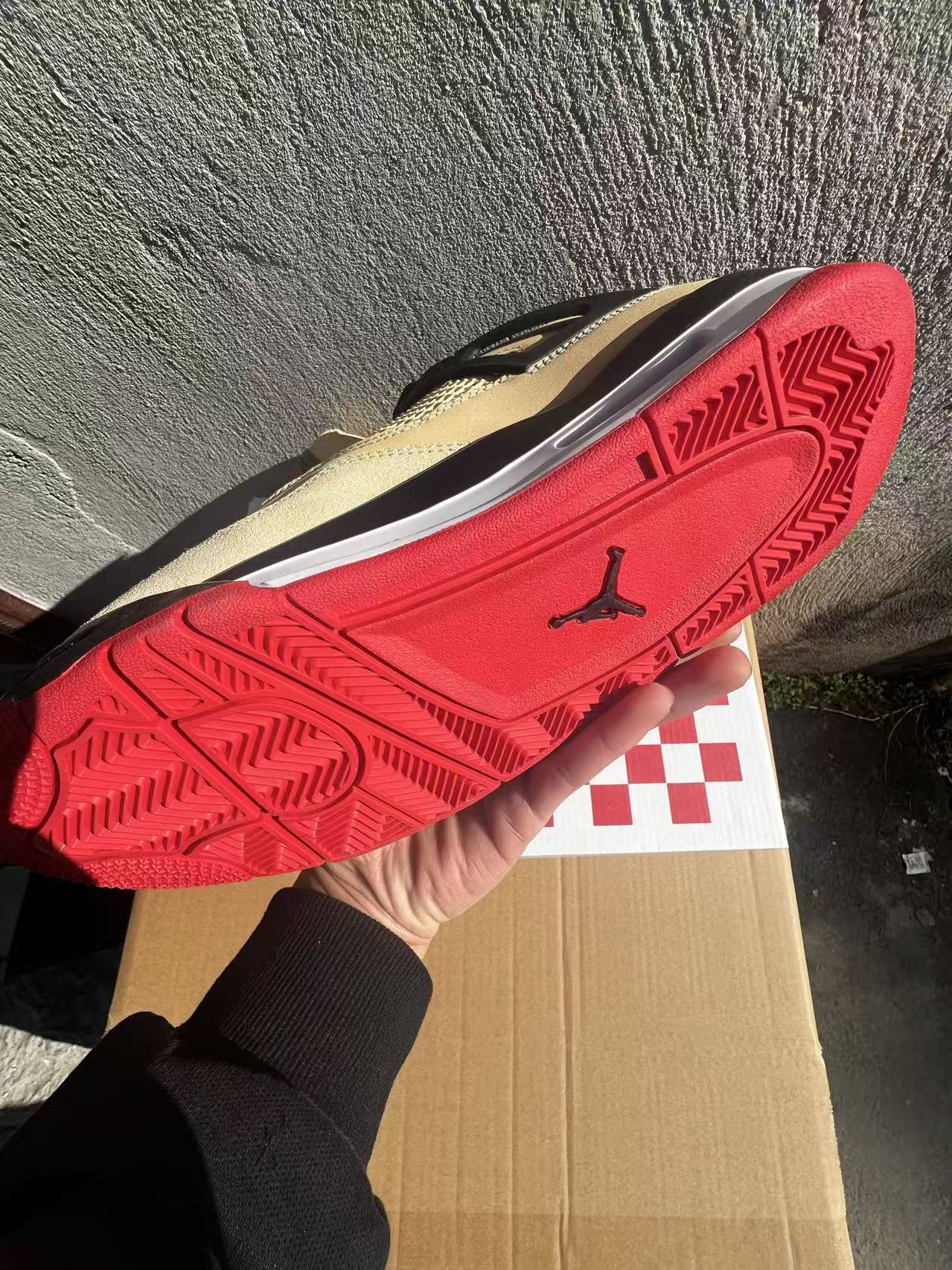 Air Jordan 4 Retro "Pizza"